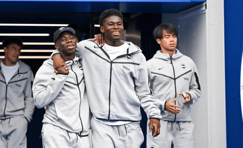 一段采访, 但是, A不同的另 一段采访, 但是, A不同的另