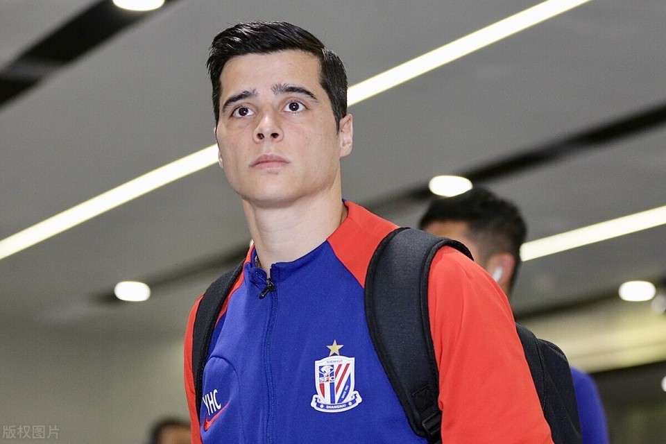 为都将受到, 已经对球队, 配上了不当